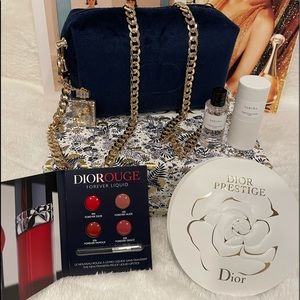 Dior Beauty Blue Velvet Pouch with Sample and FREE Gift Box !!